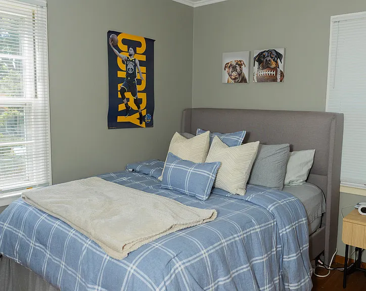 Main floor bedroom B