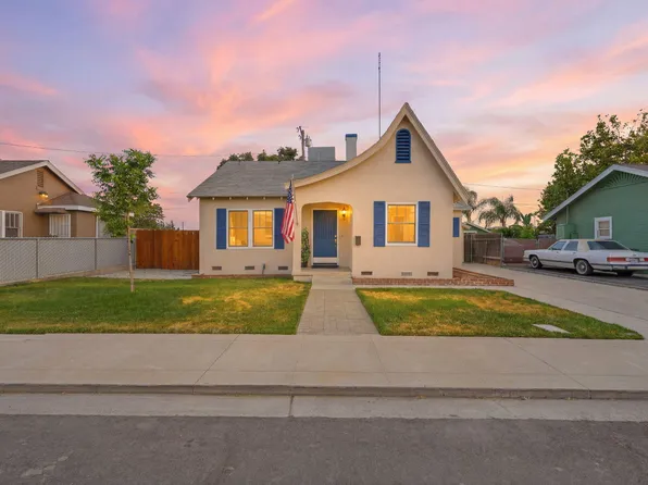 211 S Oakhurst Street, Visalia, CA 93292