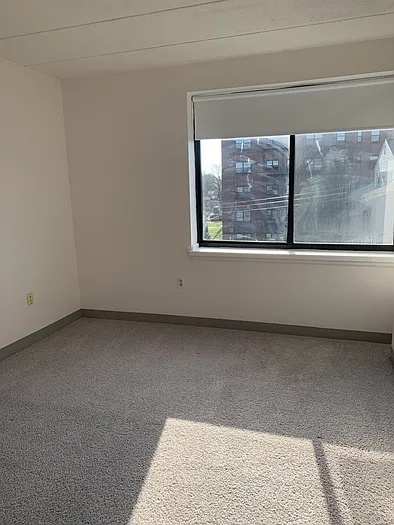 35 Vine St #303 — Photo 7