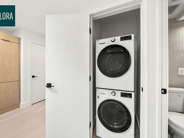 305 E 11th St #5D — Photo 10