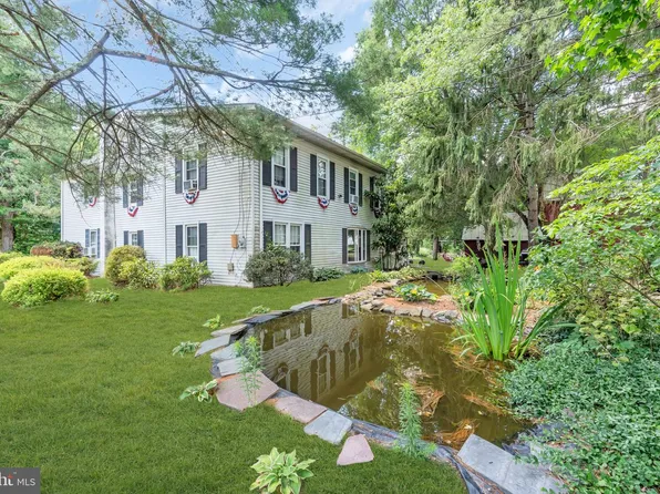 227 Brynmore Rd, New Egypt, NJ 08533