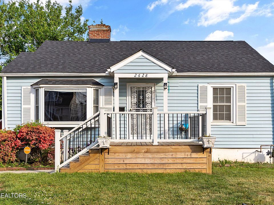 1st image of 2628 Linden Ave