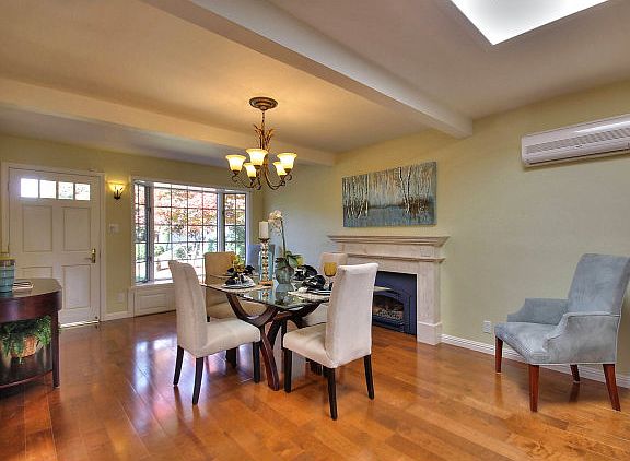 4th image of 341 Edlee Ave