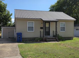 711 Harned Ave, Miami, OK 74354