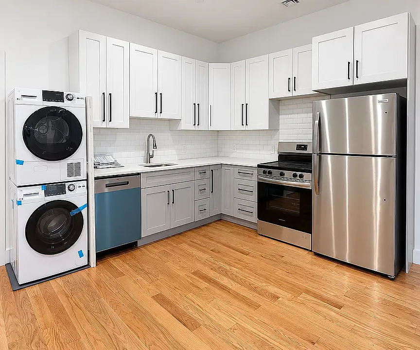 1074 Nostrand Ave #1R