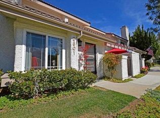 6801 E Poppyview Dr, Oak Park, CA 91377