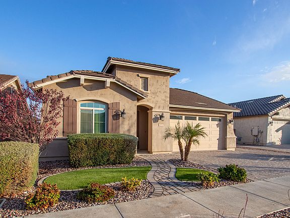 3rd image of 20650 E Raven Dr