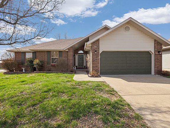 2nd image of 431 S Bernier Avenue