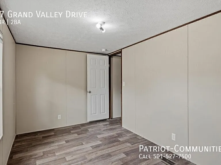 17 Grand Valley Dr — Photo 20