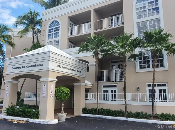 1280 S Alhambra Cir APT 2408, Coral Gables, FL 33146