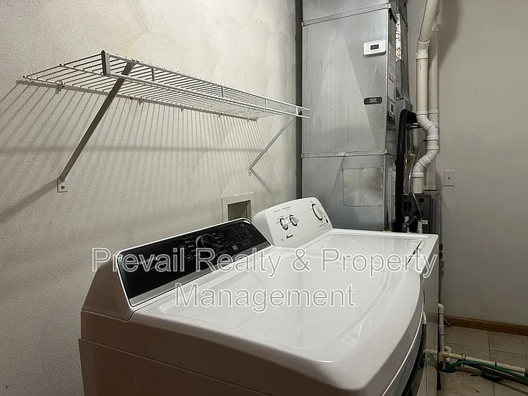 10190 Monarch Rd #1 — Photo 11