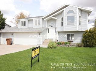 5922 Ruth St, Chubbuck, ID 83202