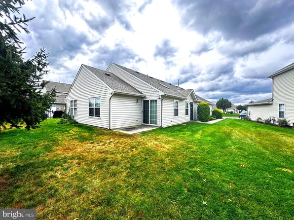 26 Palmer Sq, Beverly, NJ 08010