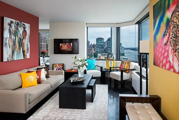 Rented by PocketBroker Inc | media 19