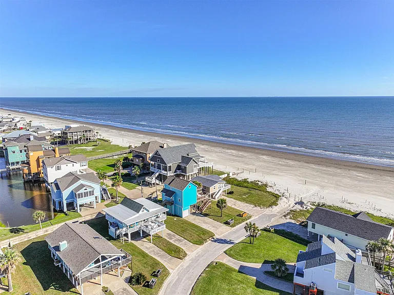 16904 Beachcomber Dr — Photo 31