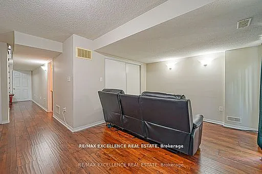 3950 Erin Centre Blvd E #66 — Photo 12