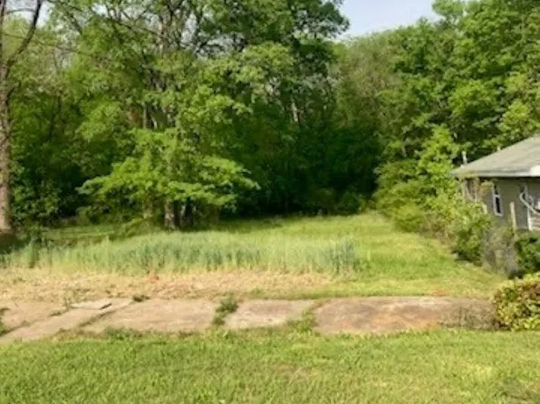 536 8th Ave N, Bessemer, AL 35020