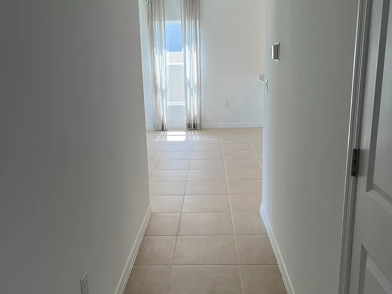 2571 Driftwood St — Photo 21