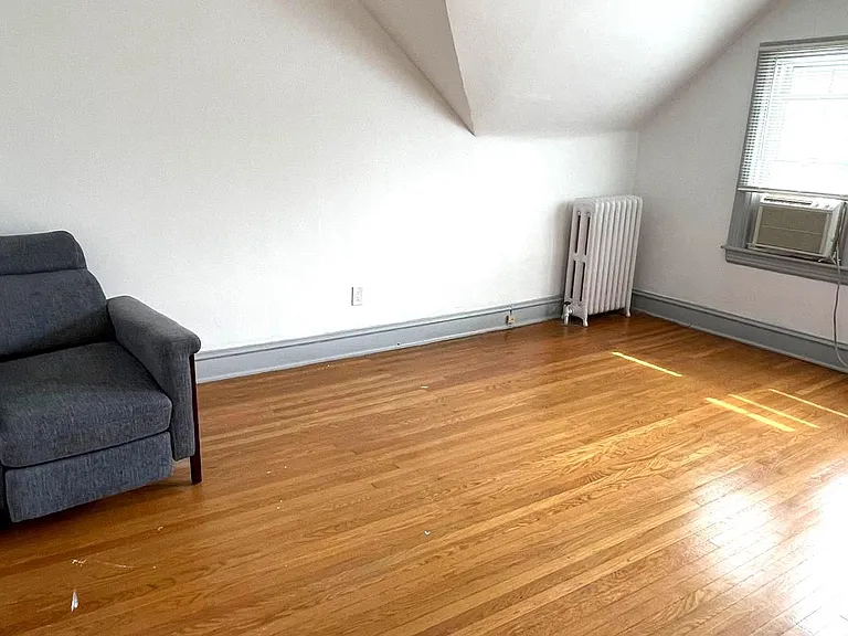 215 S Easton Rd #3 — Photo 7