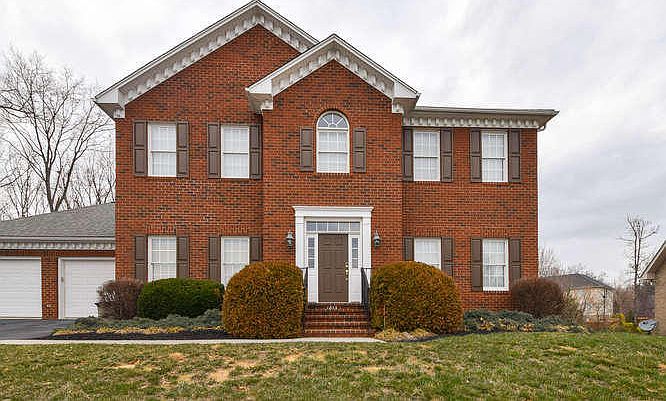 1st image of 1813 Hanging Rock Ct
