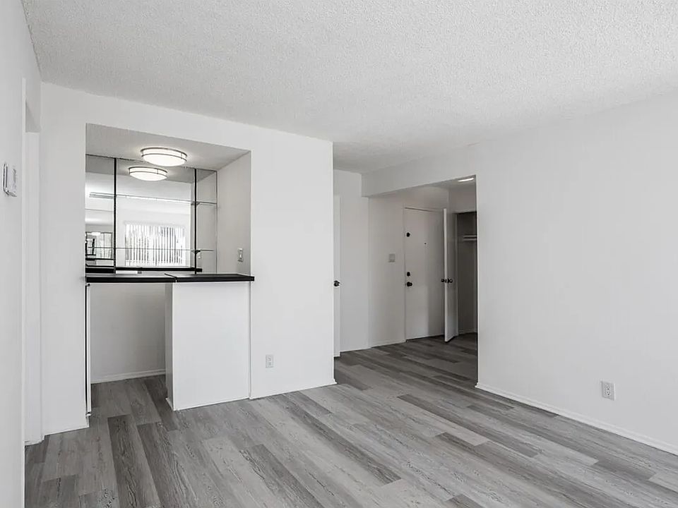 Model Unit - 1 Bed 1 Bath