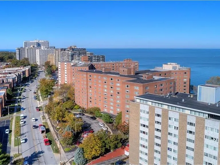 11820 Edgewater Dr #417 — Photo 1