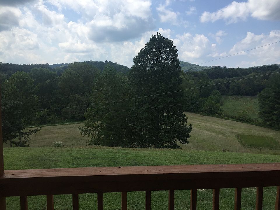2nd image of 90 Reynolds Rd
