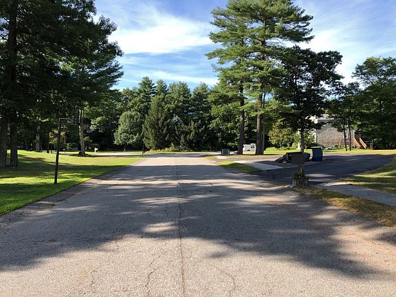 5th image of 6 Winterfield Dr