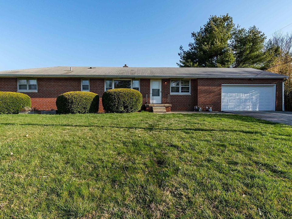 1st image of 4415 E Etter Dr
