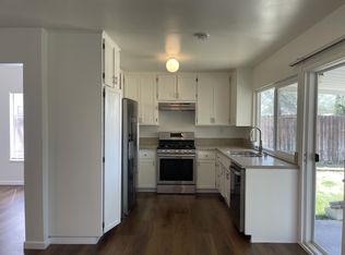 44215 Hanstead Ave, Lancaster, CA 93535
