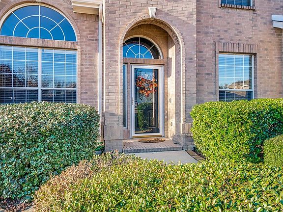 2nd image of 2505 Cantura Dr