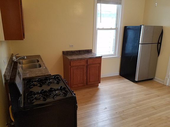 2nd image of 1412 Kenilworth Ave #2