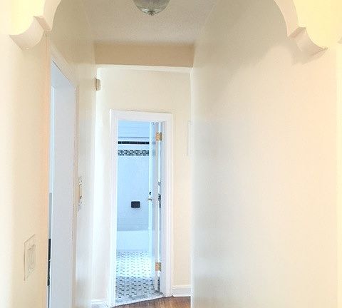 5th image of 189 E 18th St APT 05F