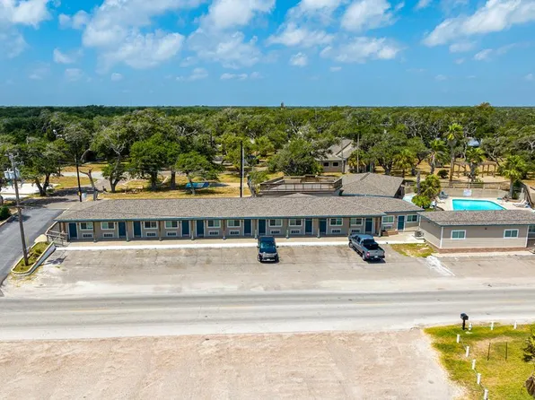 919 N Fulton Beach Rd APT 313, Fulton, TX 78358