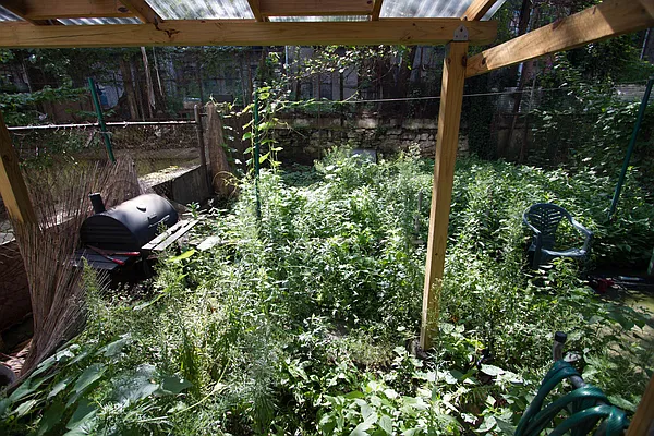 Rented by Nooklyn NYC LLC | media 73