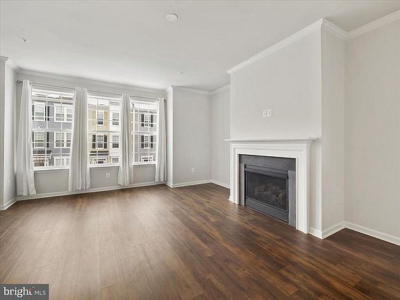 2nd image of 309 Spring Bank Way