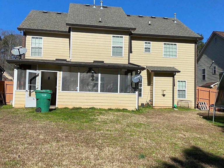 Pond Edge Rd — Photo 14