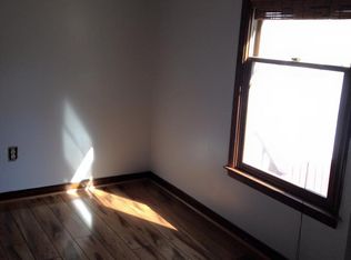 3025 Speeks Dr, Midlothian, VA 23112