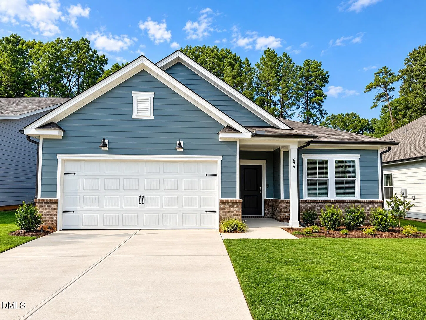 4 bed, 3.0 bath, 1702 sqft, $2,300 — Photo 1