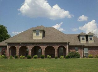 12976 Hummingbird Rd, Elkins, AR 72727