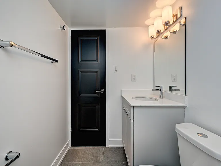 39 Willow Rd — Photo 46