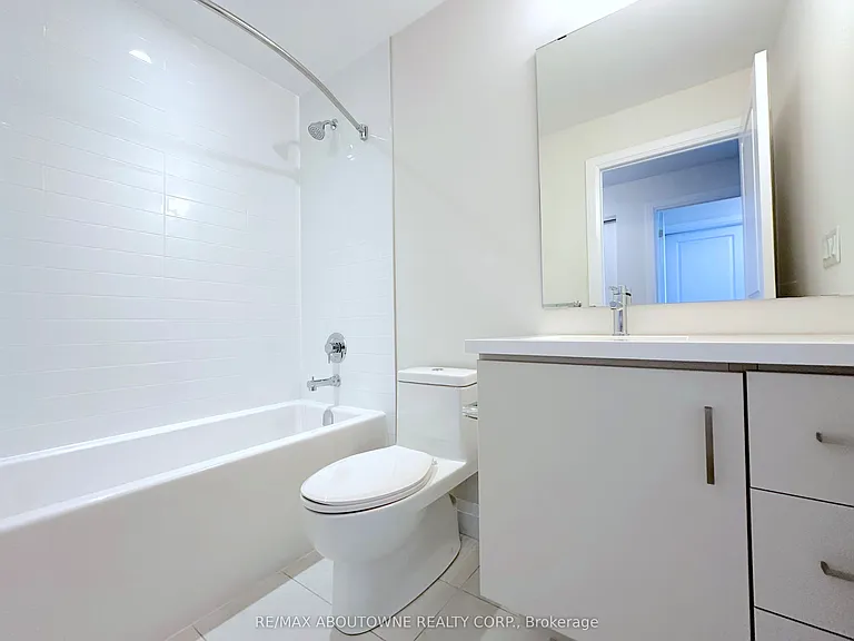 2333 Taunton Rd #901 — Photo 6