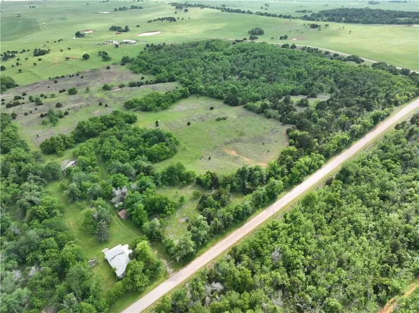 247 County Road 1220, Minco, OK 73059
