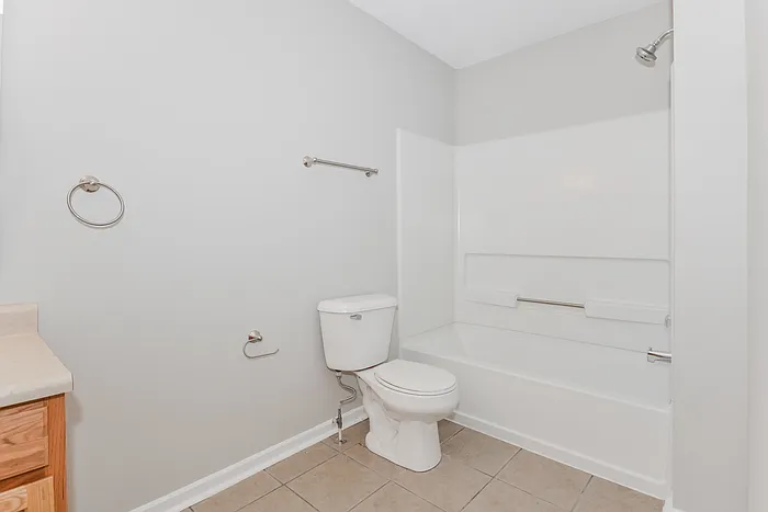 2104 Bridlewood Dr — Photo 11