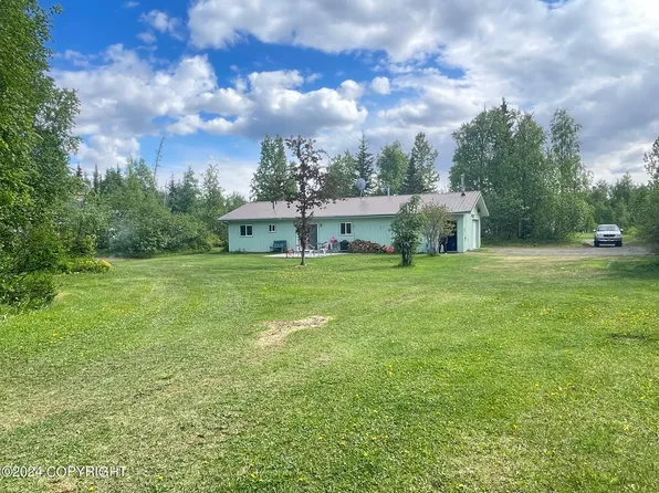 641 E Koyuk Cir, Wasilla, AK 99654