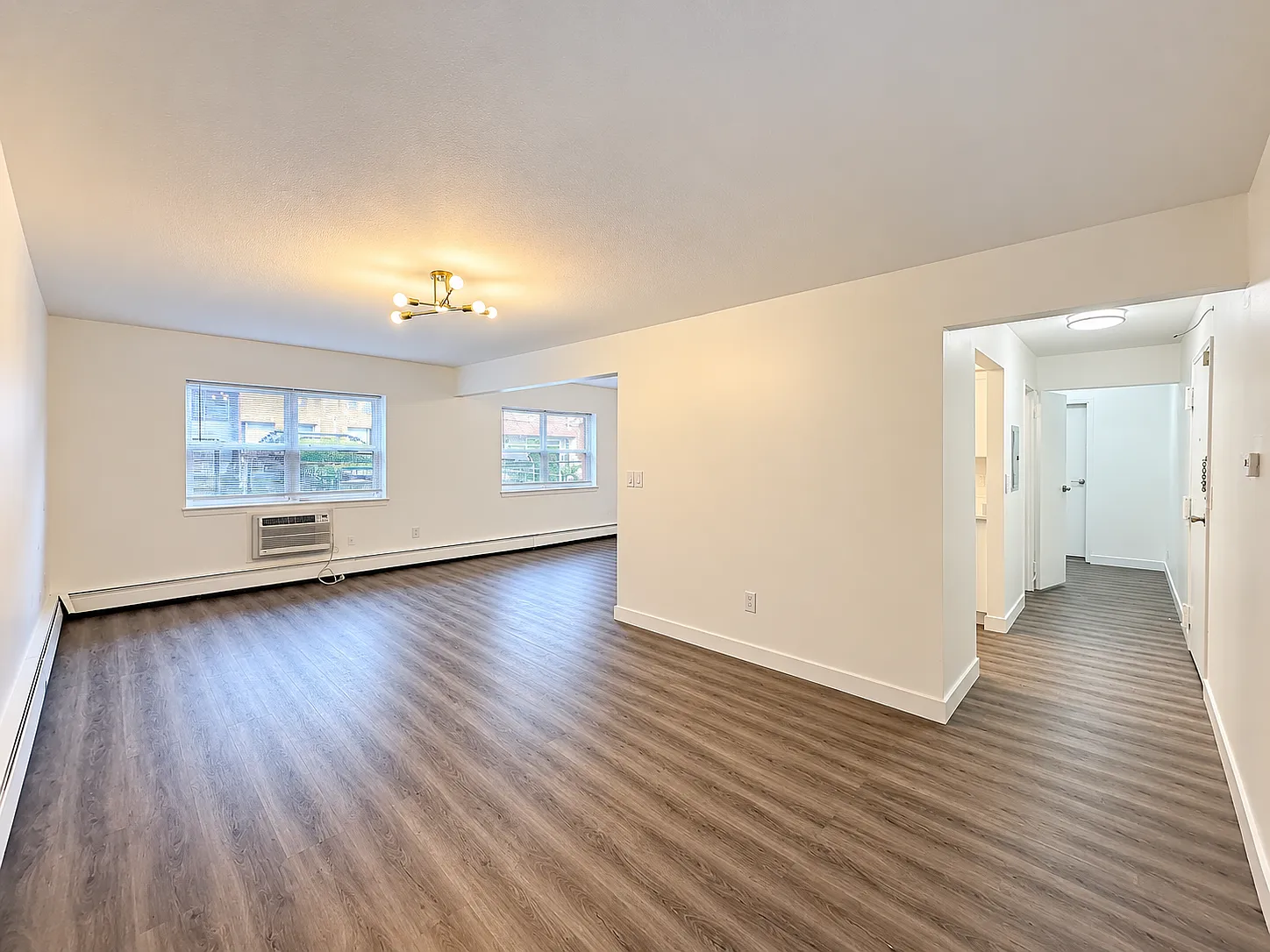 1 bed, 650 sqft, $2,150 — Photo 2