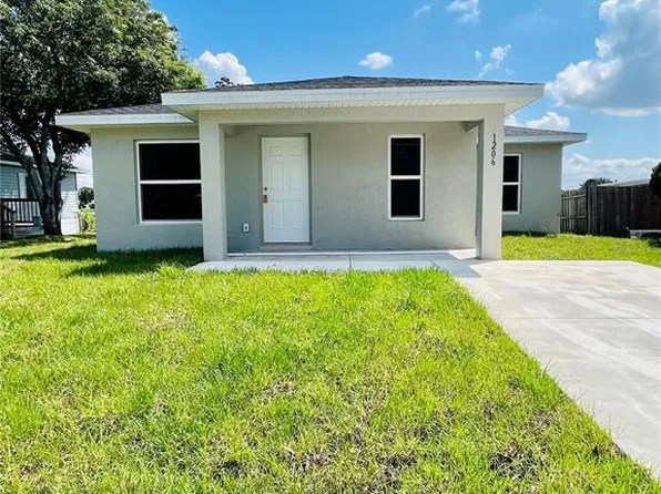 1206 Country Club Ln, Lakeland, FL 33801