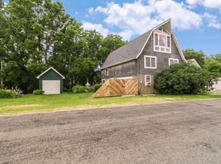 570 Main St, Dakota, MN 55925