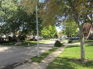 11735 Grand Ave, Omaha, NE 68164