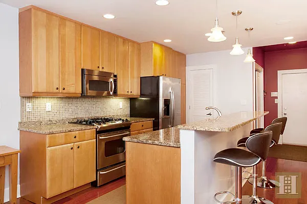 Sold by Halstead Property | media 9